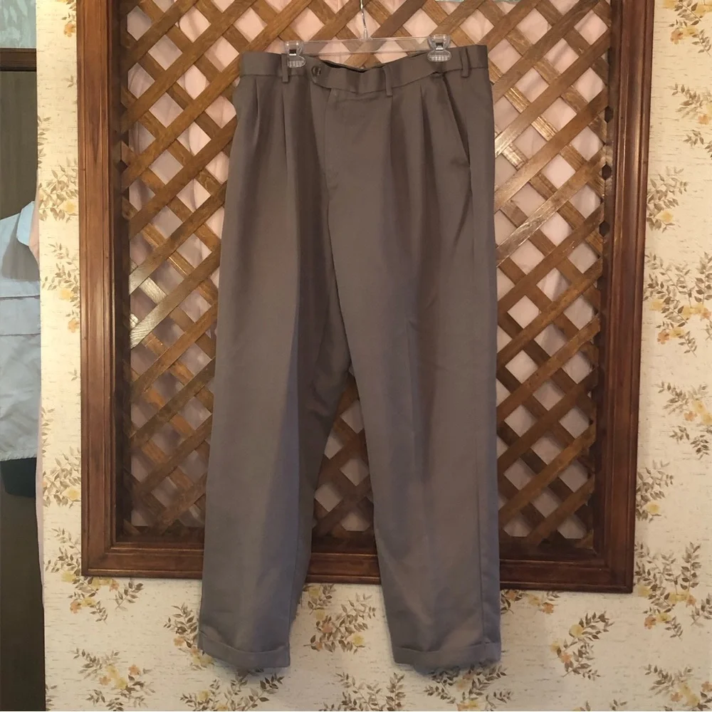 3 Men’s Pants for the price of one! WOW! - Picture 5 of 16